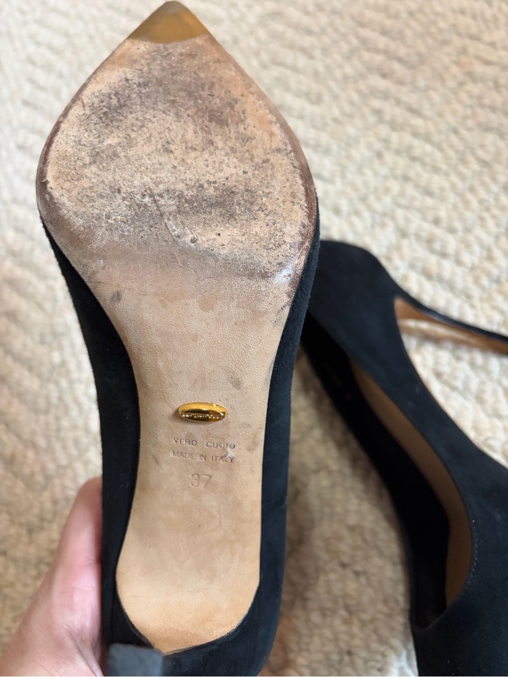 Sergio Rossi Black Suede Pointed-Toe Pumps - Picture 4 of 6